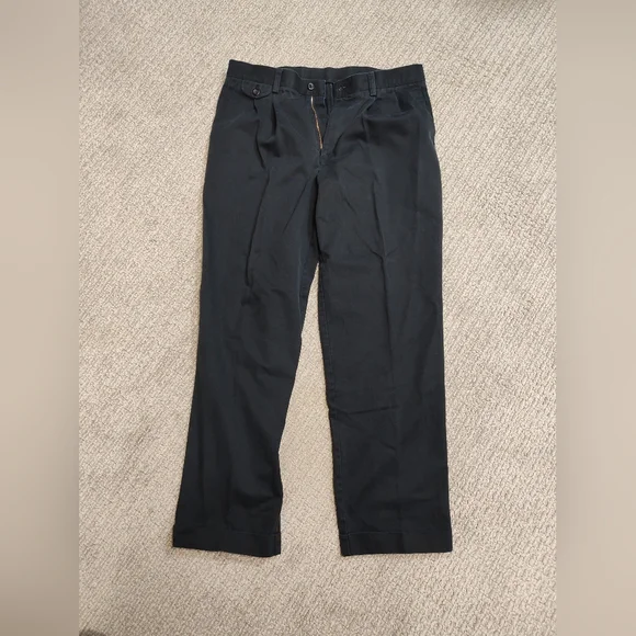 Men's Calvin Klein Black Chinos Flat Front Pants - Size 34W x 32L - EUC - Picture 2 of 4